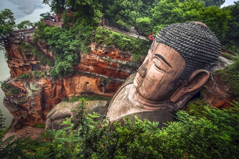 Lạc Sơn Đại Phật