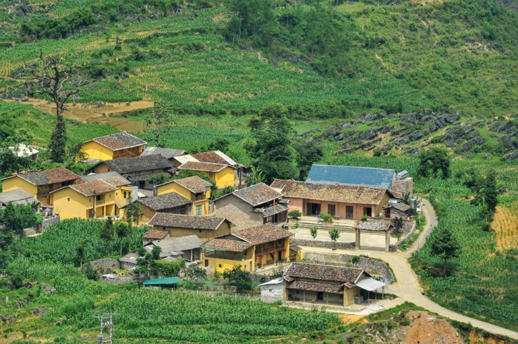 Tour HÀ NỘI - HÀ GIANG - CAO NGUYÊN ĐÁ ĐỒNG VĂN -  CỘT CỜ LŨNG CÚ - LÀNG VĂN HÓA LÔ LÔ CHẢI -  SÔNG 